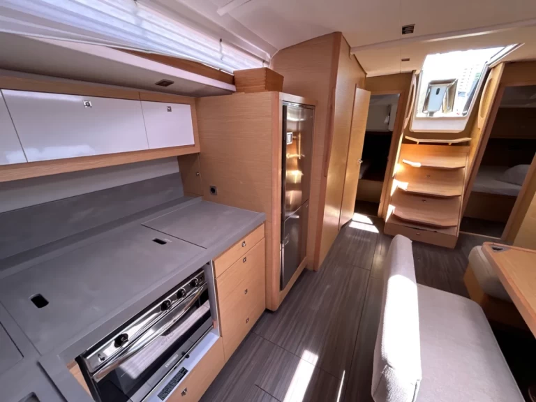 Dufour Dufour 470 te huur van particulier of professional in Olbia