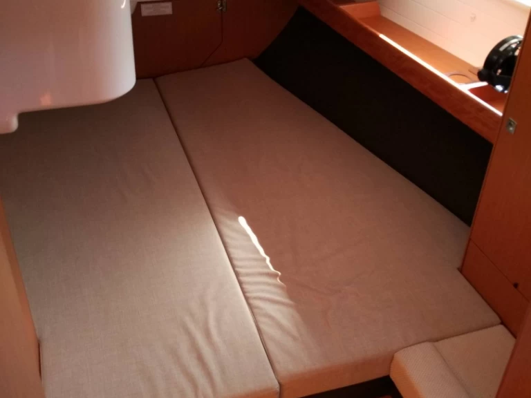 Bootverhuur Rhodes (City) goedkoop Cruiser 51