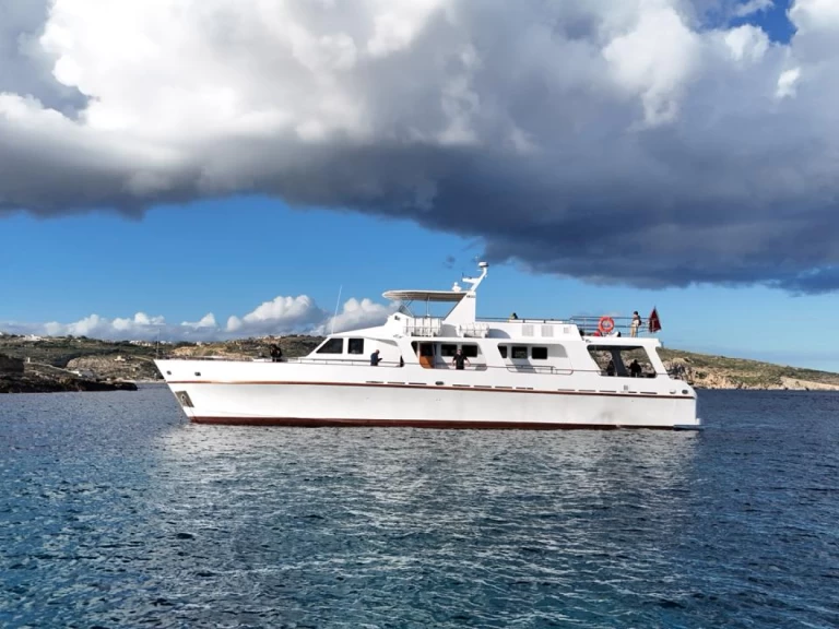 Verhuur Motorboot Pathfinder met vaarbewijs