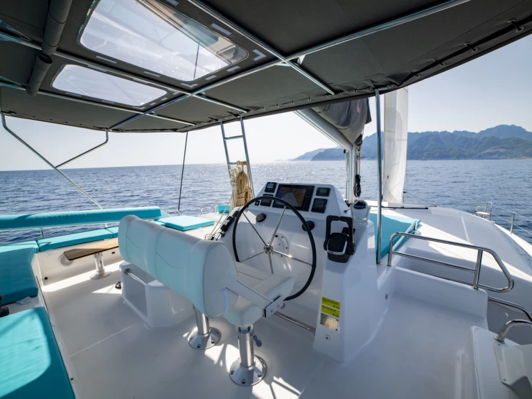 Bootverhuur Salerno goedkoop Dufour Catamarans 48 Sail