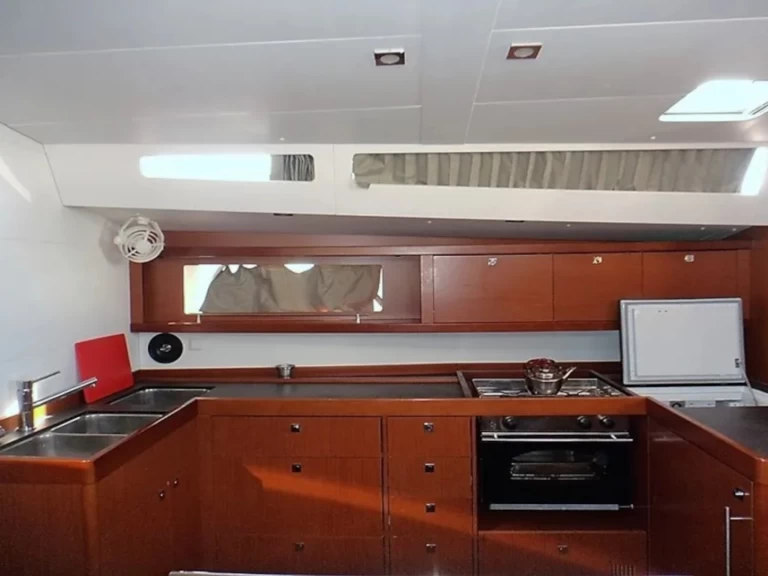 Zeilboot te huur in Skiathos voor de beste prijs