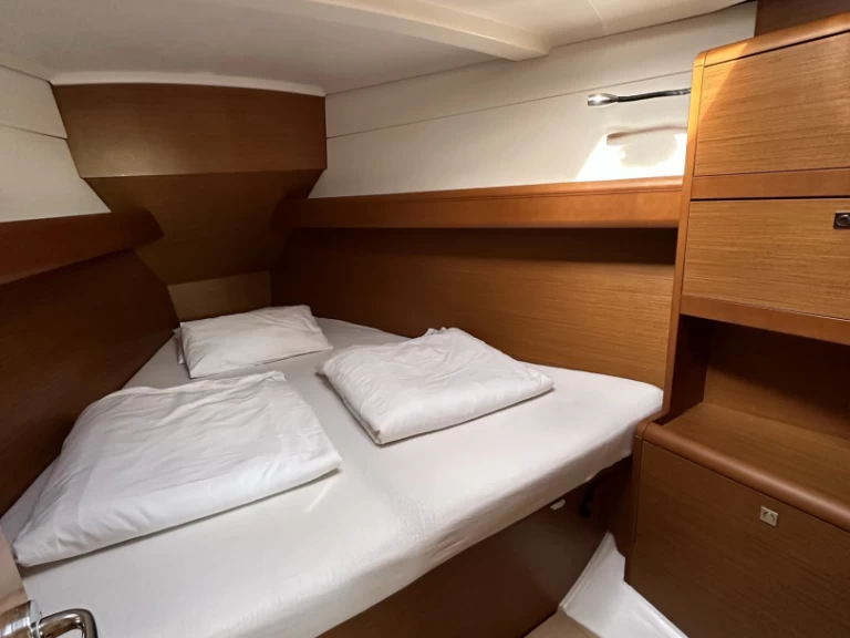 Huur Zeilboot met of zonder schipper Jeanneau in Drage