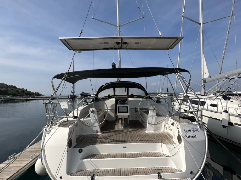 Bootverhuur Bavaria Cruiser 51 in Sukošan via SamBoat