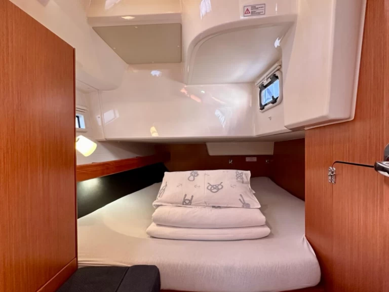 Bootverhuur Sukošan goedkoop Cruiser 41