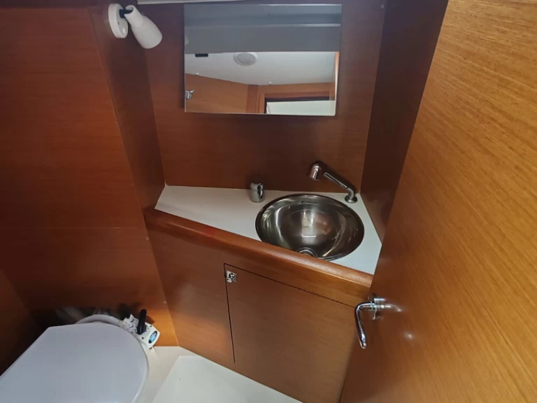 Jachthuur in Drage - Jeanneau Sun Odyssey 349 via SamBoat