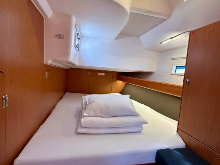 Bootverhuur Sukošan goedkoop Cruiser 46