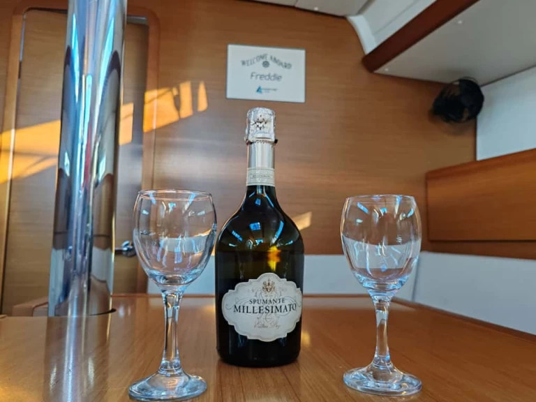 Bootverhuur Jeanneau Sun Odyssey 389 in Drage via SamBoat