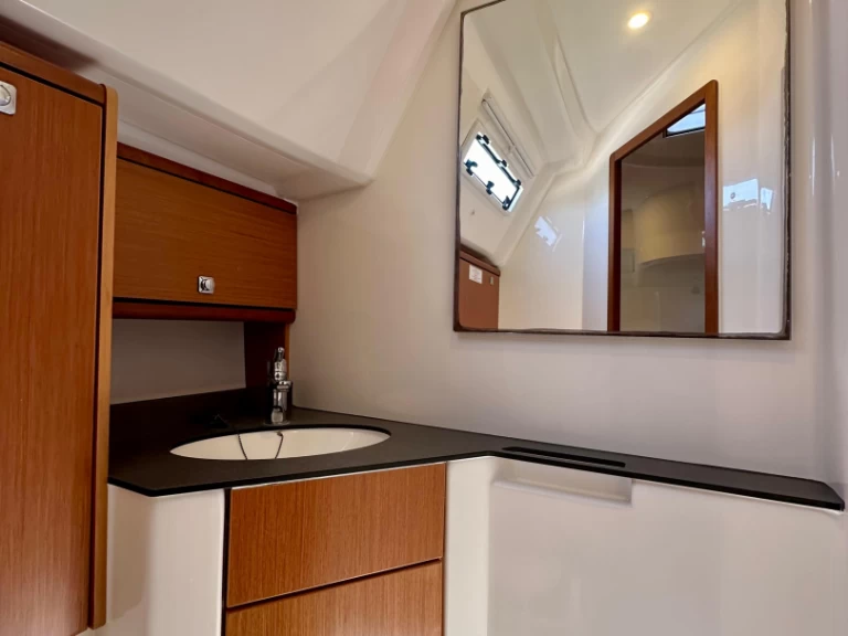 Verhuur Zeilboot Bavaria met vaarbewijs