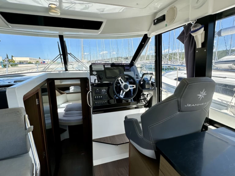 Bootverhuur Drage goedkoop Merry Fisher 1095 Fly