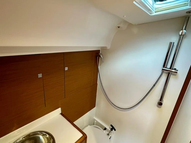 Jeanneau Sun Odyssey 449 te huur van particulier of professional in Sukošan