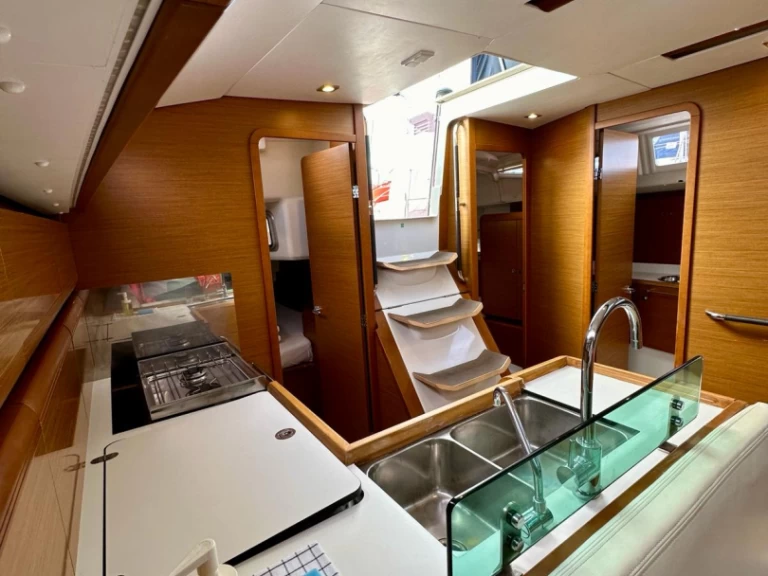 Verhuur Zeilboot in Sukošan - Jeanneau Sun Odyssey 449