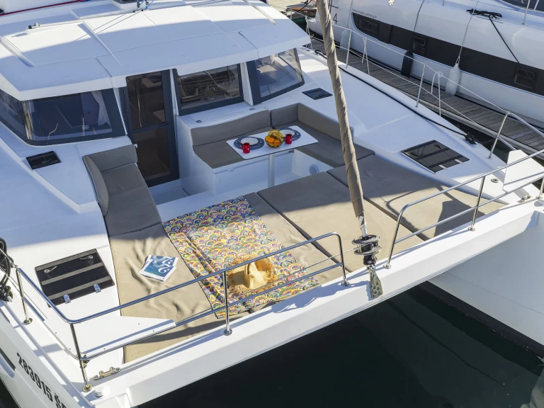 Bootverhuur Bali Bali 4.2 in Šibenik via SamBoat