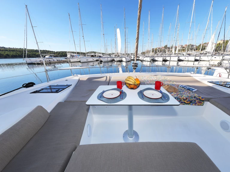 Huur Catamaran met of zonder schipper Bali in Šibenik
