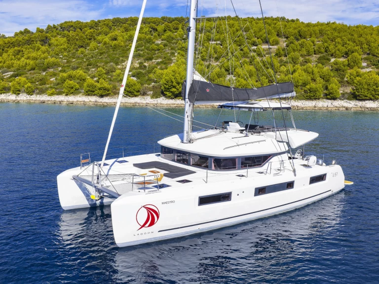 Huur Catamaran met of zonder schipper Lagoon in Seget Donji