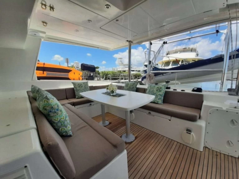 Catamaran te huur in Belize-stad voor de beste prijs