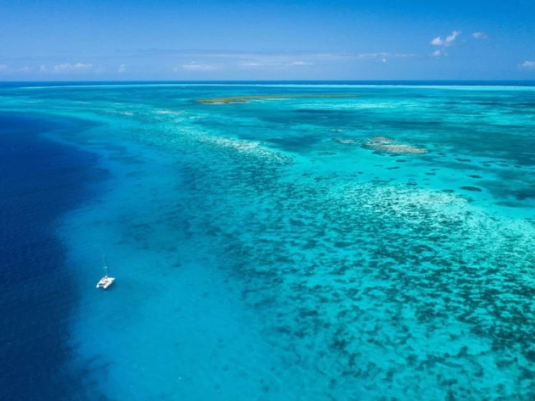 Huur Catamaran met of zonder schipper Fountaine Pajot in Belize-stad