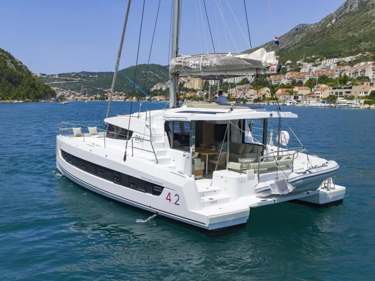 Verhuur Catamaran Bali met vaarbewijs