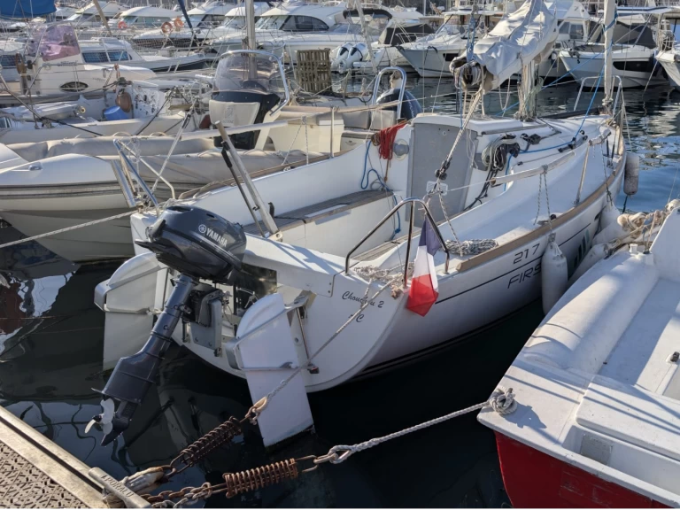 Huur Zeilboot met of zonder schipper Bénéteau in Port Fréjus