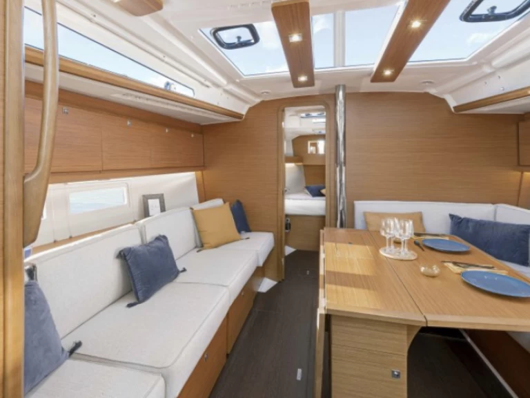 Verhuur Zeilboot in Port-Camargue - Dufour Dufour 390 Grand Large