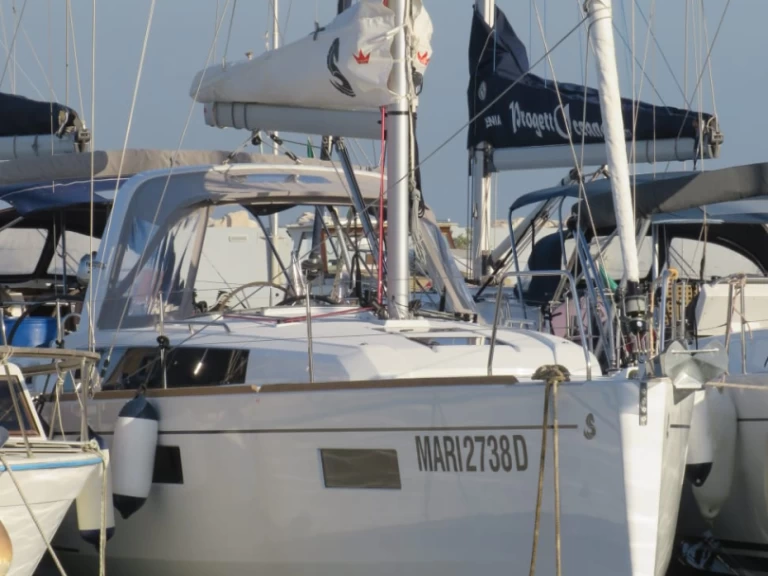 Bénéteau Oceanis 38 te huur van particulier of professional in Procida