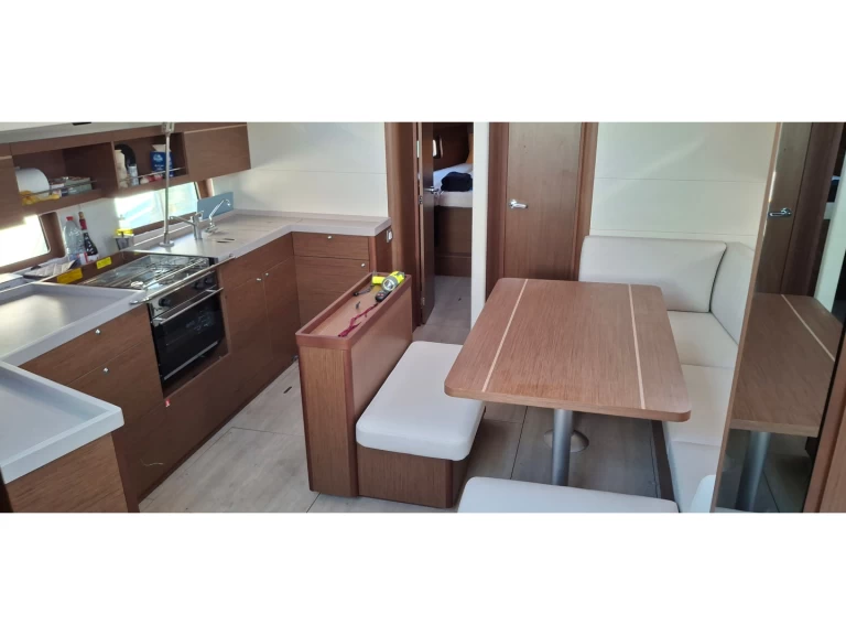 Jachthuur in Tropea - Bénéteau Oceanis 46.1 "All of you" via SamBoat