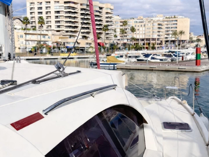 Verhuur Catamaran in Palma de Mallorca - Robertson and Caine Leopard 44