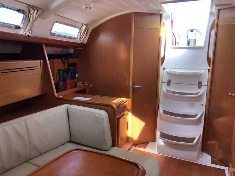 Huur Zeilboot met of zonder schipper Bénéteau in Saint-Mandrier-sur-Mer