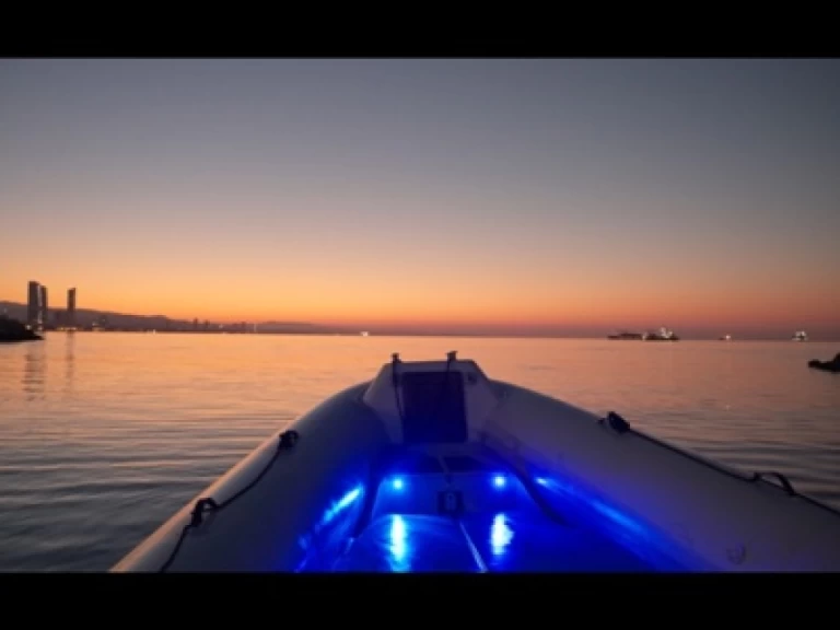 RIB te huur in Limassol Marina voor de beste prijs