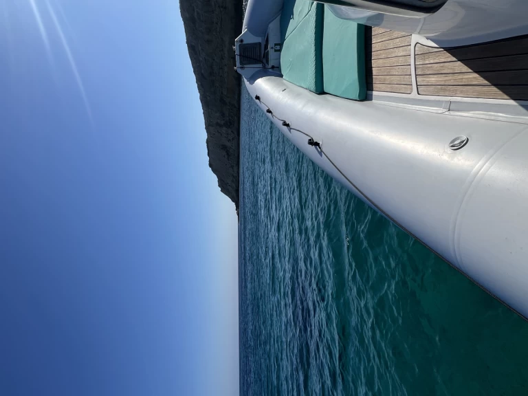 Verhuur RIB in Limassol Marina - Sacs Stratos 12