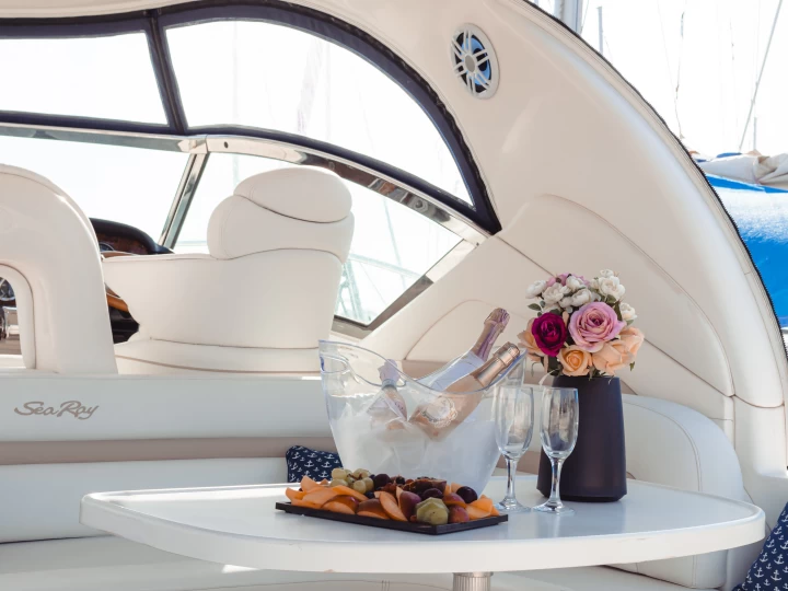 Sea Ray Sea Ray 455 Sundancer te huur van particulier of professional in Limassol