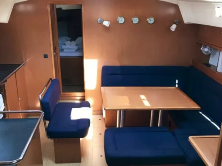 Bootverhuur Bavaria Cruiser 45 in Lefkáda via SamBoat