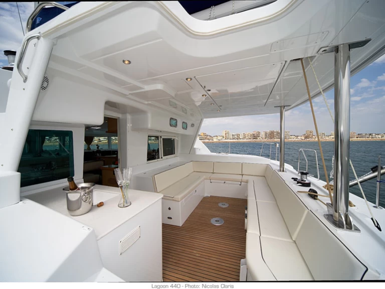 Catamaran te huur in Préveza voor de beste prijs