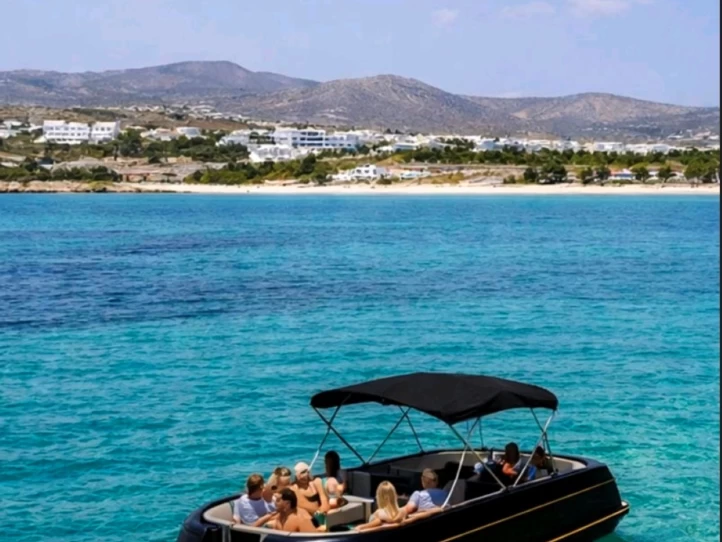 Jachthuur in Naoussa - Swiss boat ponton Starlounger via SamBoat