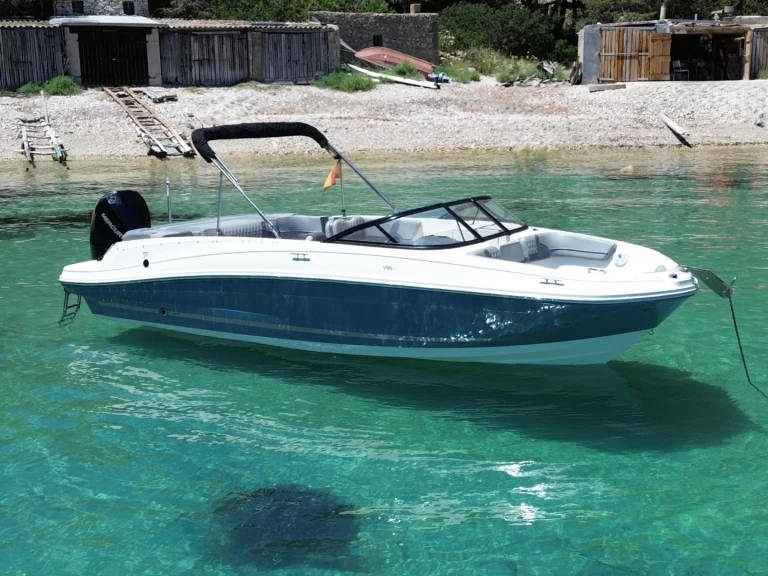 Huur Motorboot met of zonder schipper Bayliner in Ibiza Town