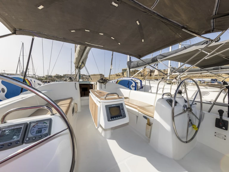 Verhuur Zeilboot Bénéteau met vaarbewijs