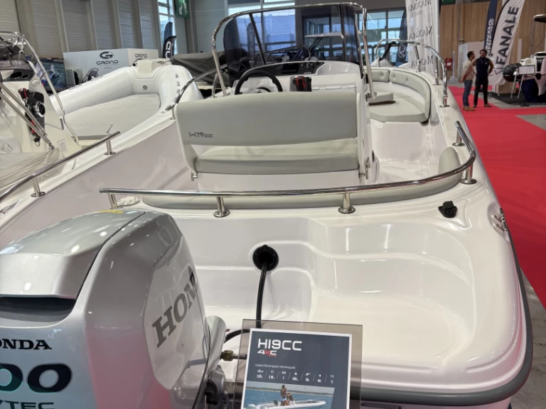 Huur Motorboot met of zonder schipper 4XC in Saint-Florent