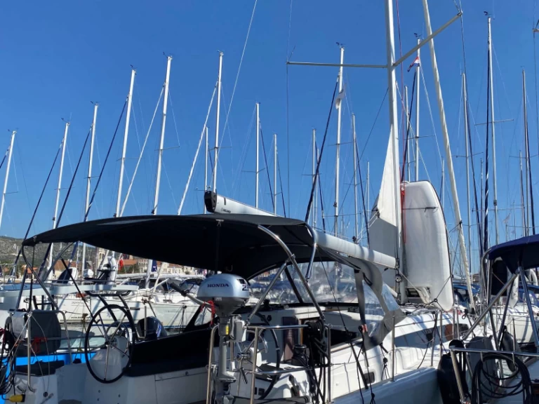 Huur Zeilboot met of zonder schipper Jeanneau in Palma de Mallorca