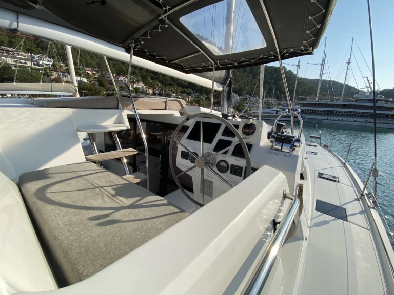 Bootverhuur Fethiye goedkoop Astrea 42
