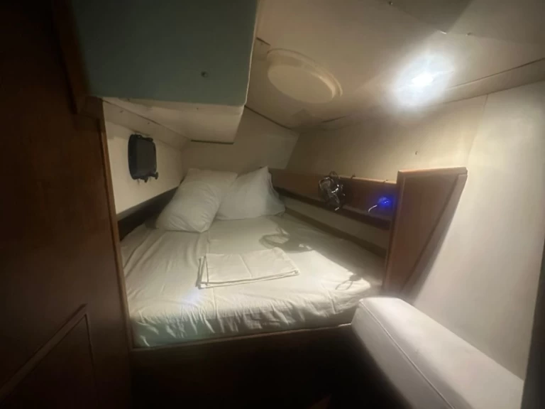 Bootverhuur Dromor Apollo 12 in Athene via SamBoat