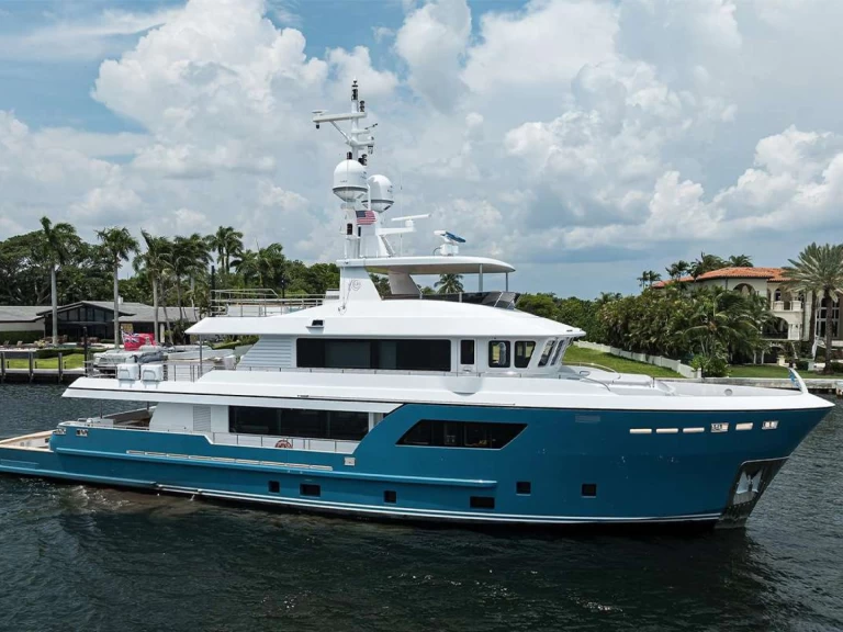 Huur Jacht met of zonder schipper Cantiere delle Marche in Bahama's
