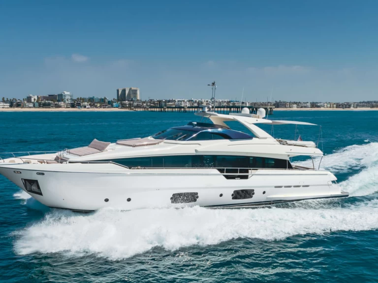 Verhuur Jacht in New England - Ferretti SOL SHINE 