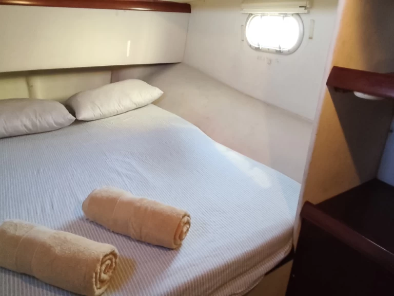 Verhuur Catamaran in Ibiza Town - Fountaine Pajot Tobago 35