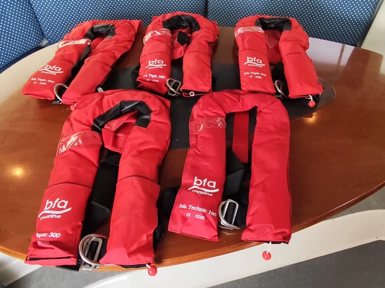 Verhuur Catamaran in Ibiza Town - Fountaine Pajot Tobago 35