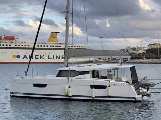 Fountaine Pajot Astrea 42 te huur van particulier of professional in Heraklion Port