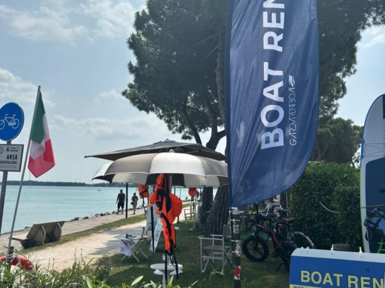 Bootverhuur Mingolla Brava 18 in Sirmione via SamBoat