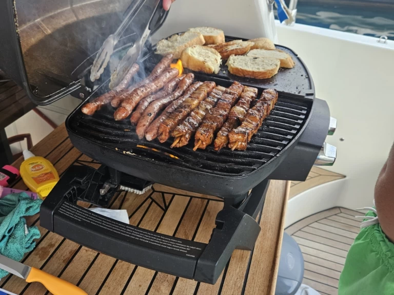 Motorboot te huur in Tribunj voor de beste prijs