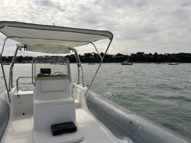 Verhuur RIB in Piraillan - Sacs Sacs S 750 Madras