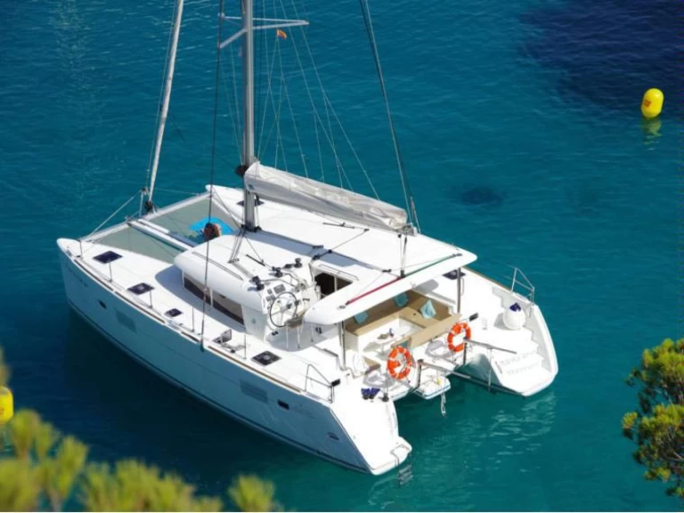 Catamaran te huur in Ibiza Magna voor de beste prijs