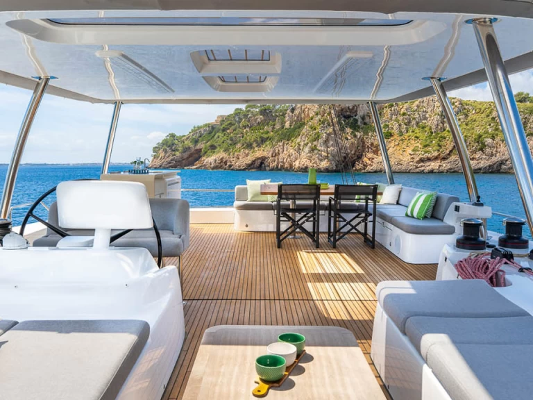 Huur Catamaran met of zonder schipper Lagoon in Portisco