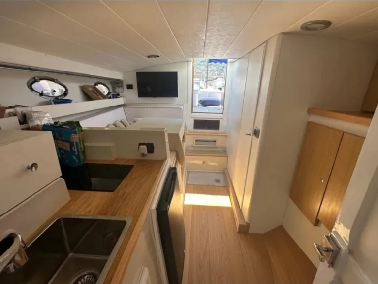 Tornado Tornado 38 Flush Deck te huur van particulier of professional in Positano